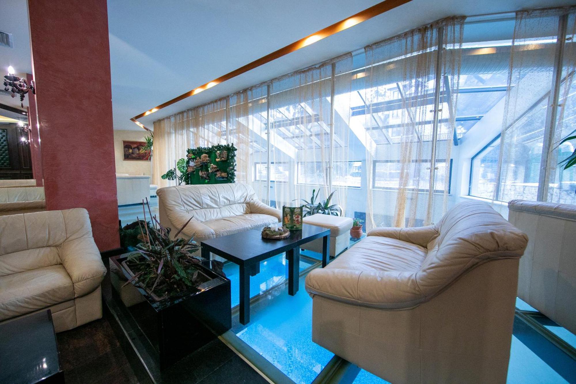 Hotel Iceberg ボロヴェッツ エクステリア 写真