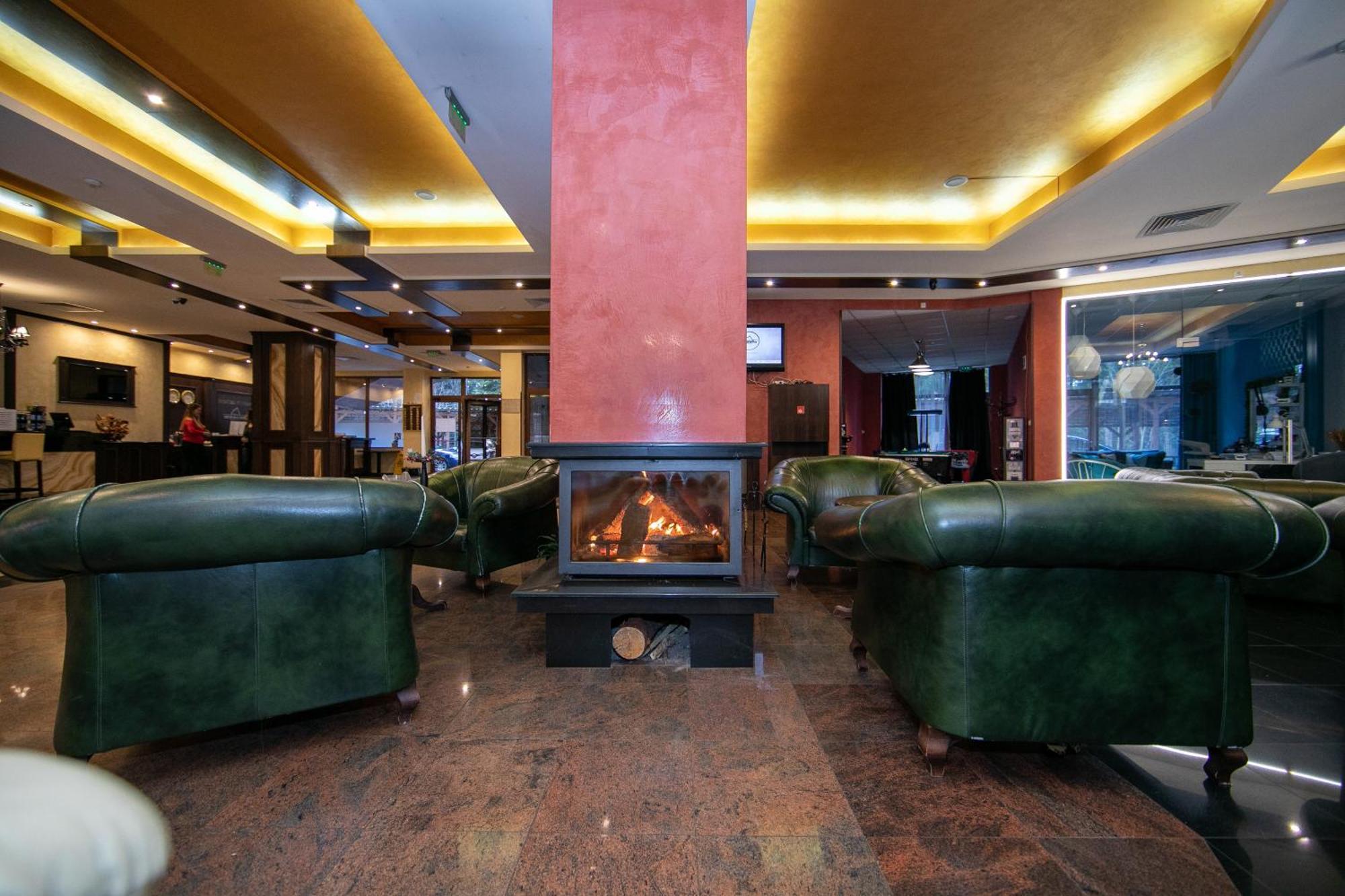 Hotel Iceberg ボロヴェッツ エクステリア 写真
